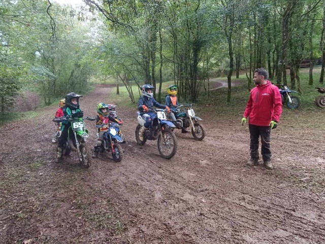 circuit motoclub cadouin motocross dordogne 2